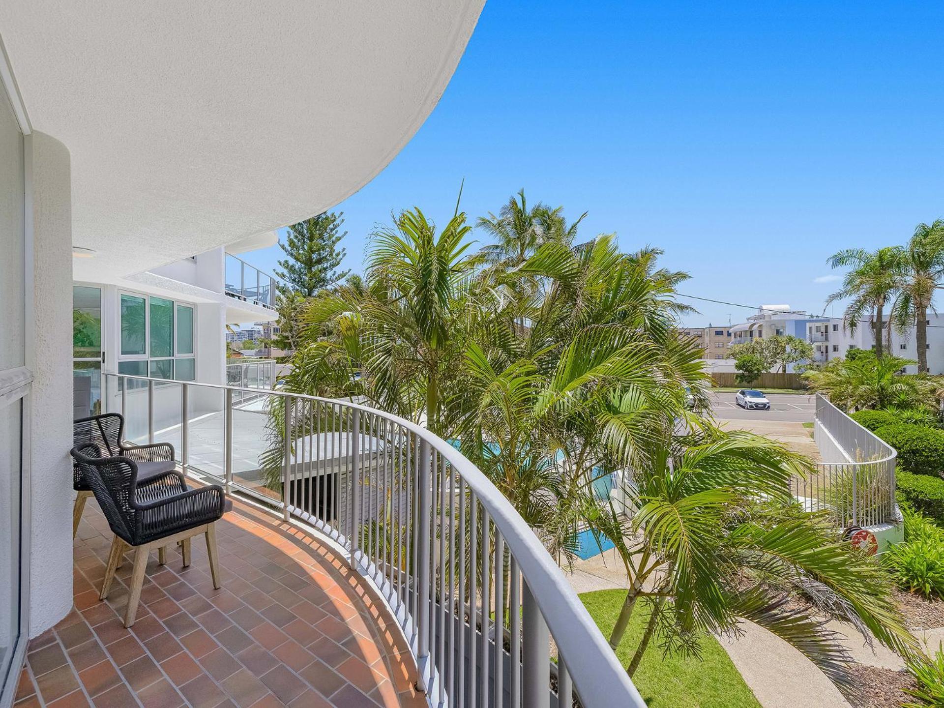 Chateau Royale Beach Resort Maroochydore Sunshine Coast Room photo