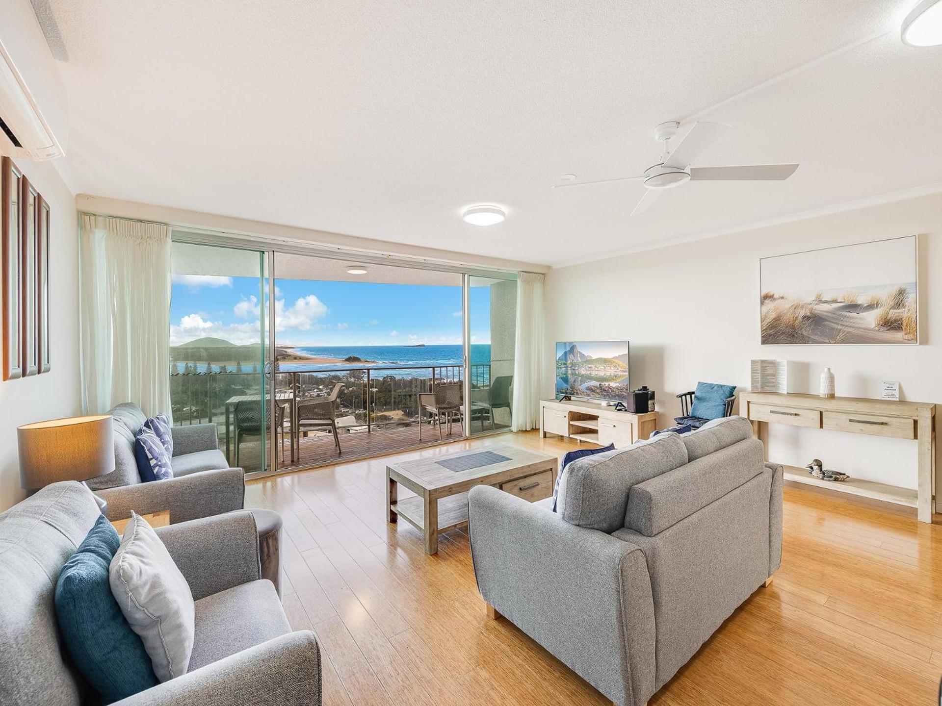 Chateau Royale Beach Resort Maroochydore Sunshine Coast Room photo